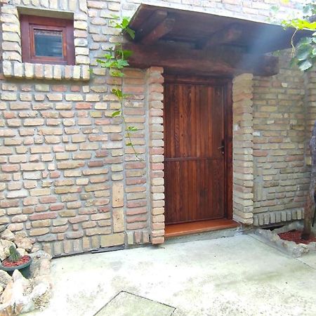 Wood House Daire Ruma Dış mekan fotoğraf