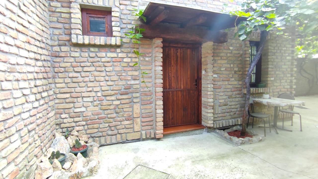 Wood House Daire Ruma Dış mekan fotoğraf