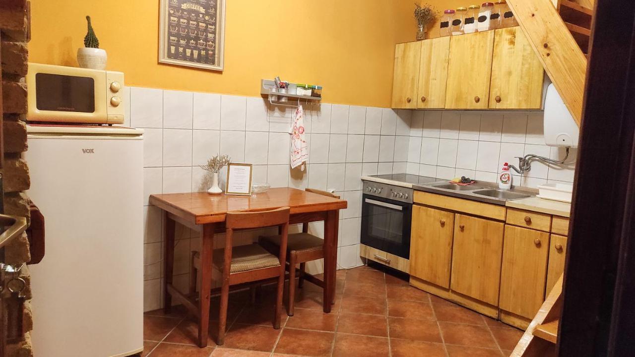 Wood House Daire Ruma Dış mekan fotoğraf